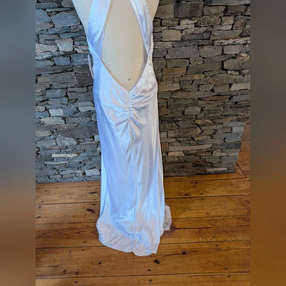 David's Bridal NWT DB Studio White Full Length Halter Gown Open Back - Picture 11 of 15